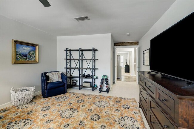 Building Photo - 9619 Doliver Dr
