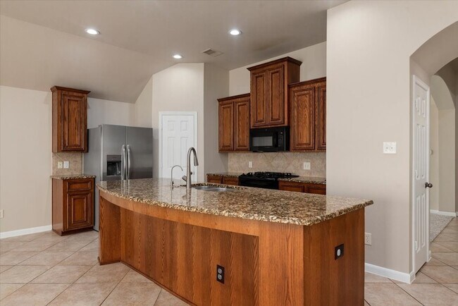 Building Photo - 26886 Treasures Ridge Dr