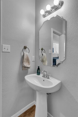 Building Photo - 11828 Porcupine Dr