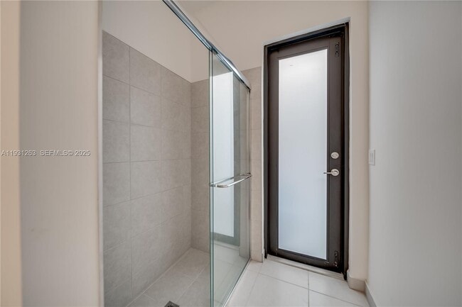 Building Photo - 4416 SW 174th Ave