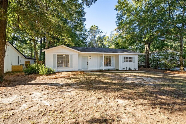 Building Photo - Gorgeous Fairhope Cottage!