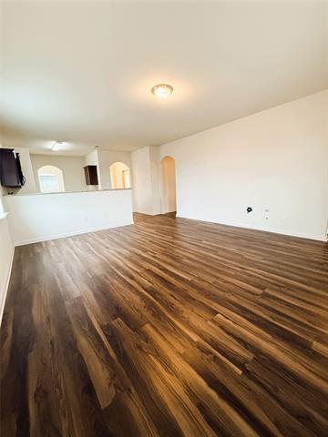 Building Photo - 120 Rushmore Ln