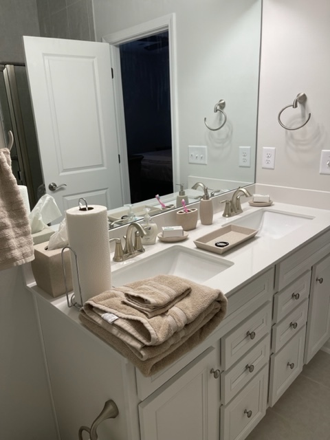 Master Bath Room - 2942 Ellesmere Cir