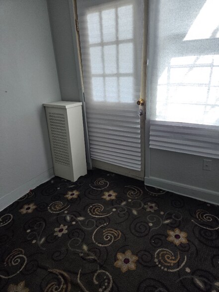 Building Photo - 2209 Liberty Heights Ave