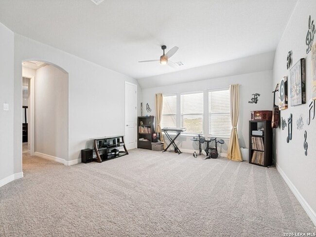 Building Photo - 268 Englewood Ln