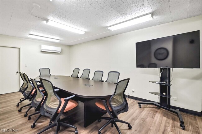 Building Photo - 12700 Lake Ave