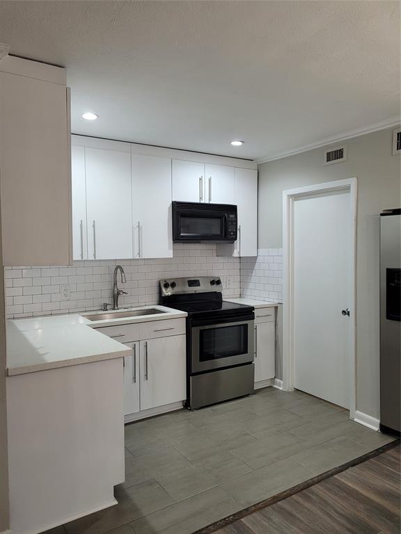 Building Photo - 3401 Timmons Ln