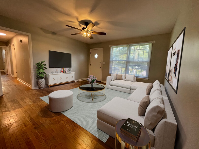 Living Room - 2665 Orchid Ave