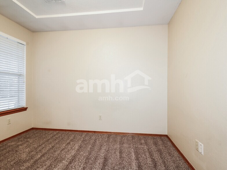 Building Photo - 513 NW 173rd St