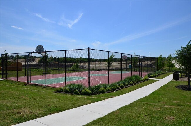 Building Photo - 10305 Fulton Ave