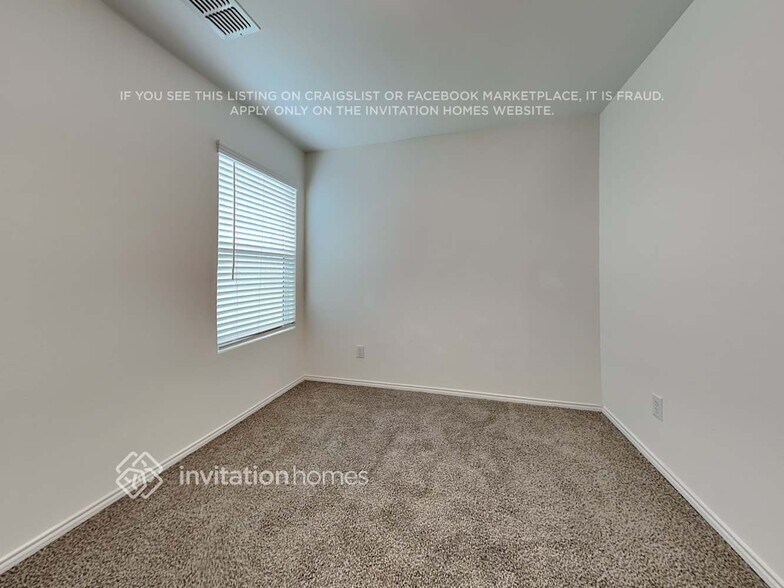 Building Photo - 352 Br Vlg Wy