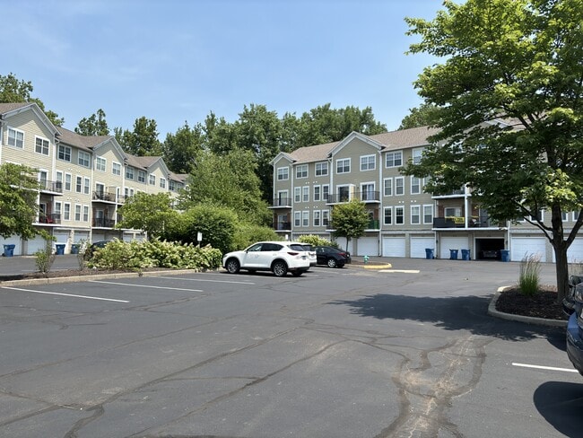 Building Photo - 1054 Reserve Way
