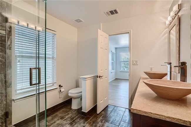 Building Photo - 1105 Fox Sparrow Cove