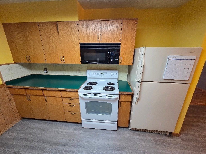 Building Photo - 6071 Jackrabbit Ln