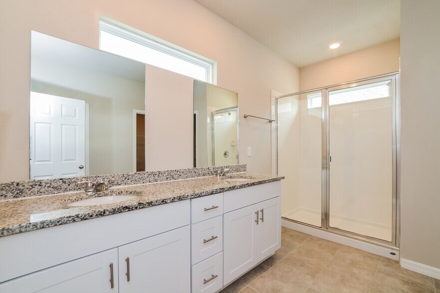 Building Photo - 2484 Gold Dust Dr