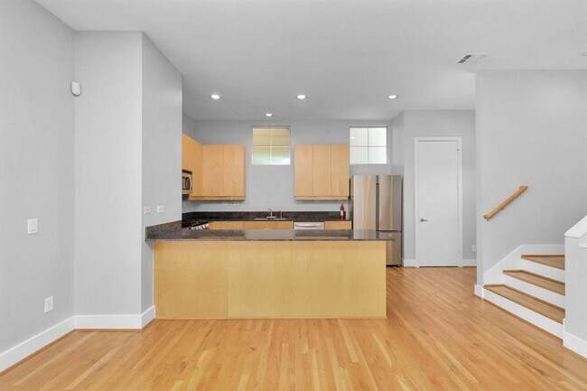 Building Photo - 4339 O'Reilly