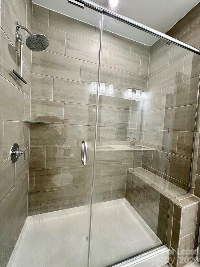 Building Photo - 5013 Sovereignty Ct