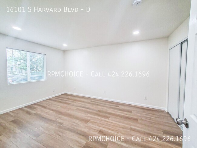 Building Photo - 16101 Harvard Blvd