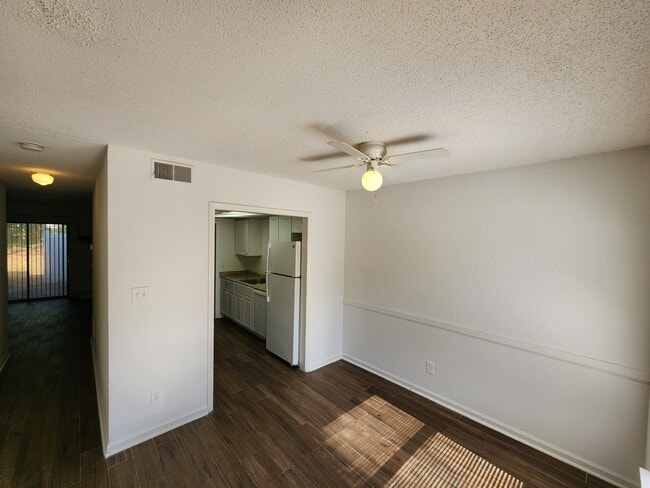 Building Photo - 6399 Baker Ct