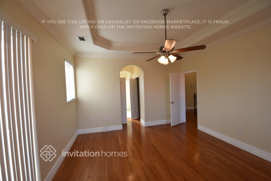 Building Photo - 15350 SW 23rd St