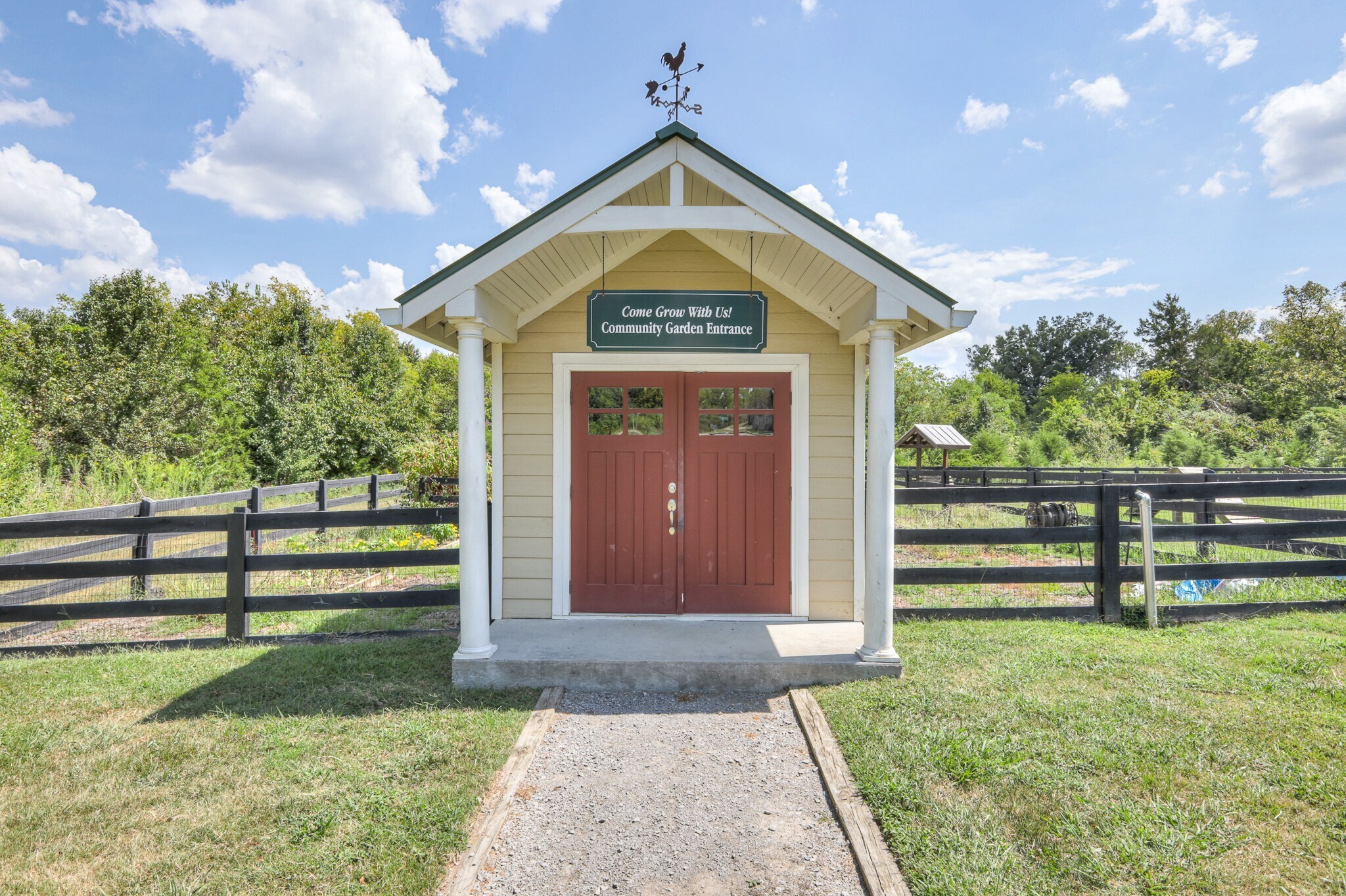 Building Photo - 1005 Milson Ln