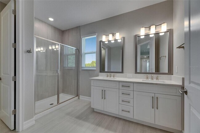 Building Photo - 4899 Isola Ct