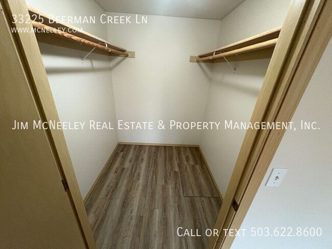 Building Photo - 33225 Beerman Creek Rd