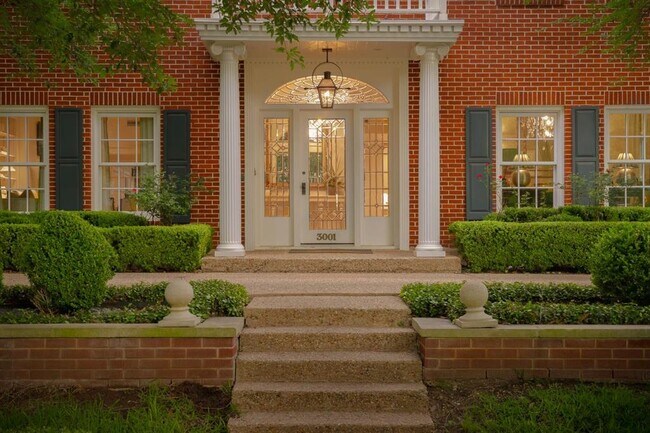 Building Photo - 3001 Hillview Rd