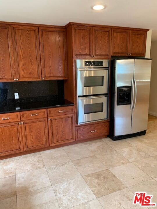 Building Photo - 3530 S Bentley Ave