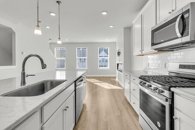 Building Photo - 1226 Tice Ln