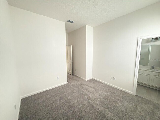 Building Photo - 1250 Butterfly Orchid Rd