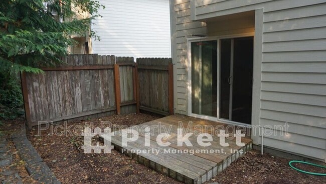 Building Photo - 1307 NW Slate Ln