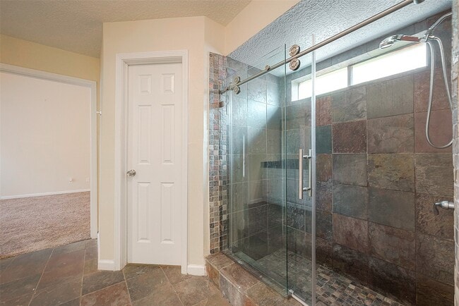 Building Photo - 15910 Tumbling Rapids Dr