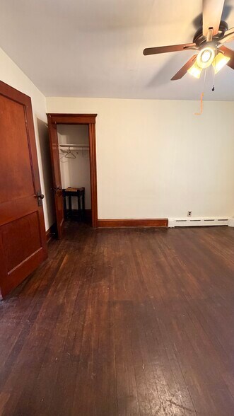 Building Photo - 27 Beechwood Ave