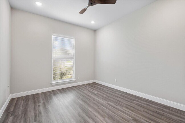 Building Photo - Private Water Views on Nearly 0.70 Acre Lot