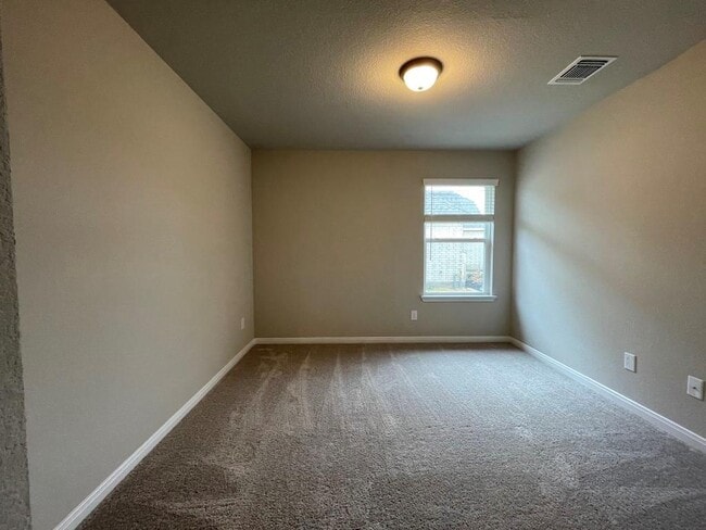 Building Photo - 7519 Broadmoor Cv