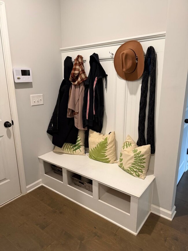 Building Photo - Wonderful Home in East Richland