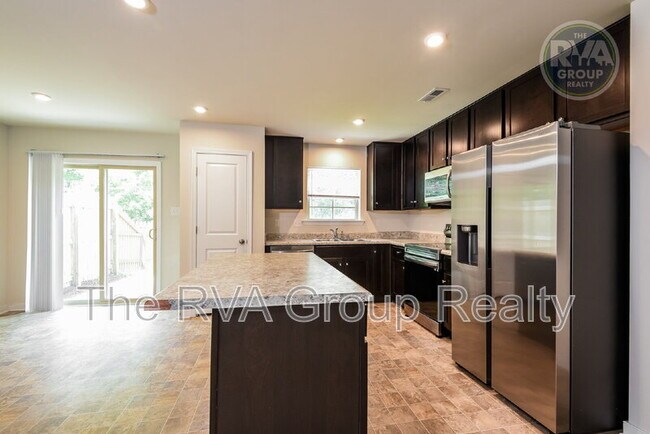 Building Photo - 3402 Dewsberry Ln