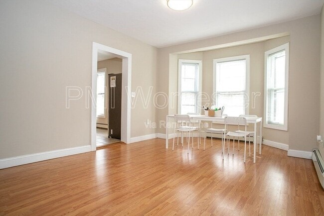 Building Photo - 73 Green Hill Pkwy