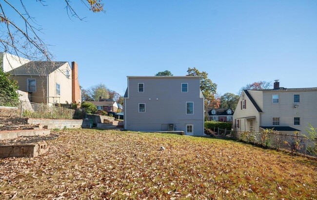 Building Photo - 5606 Elberton Pl