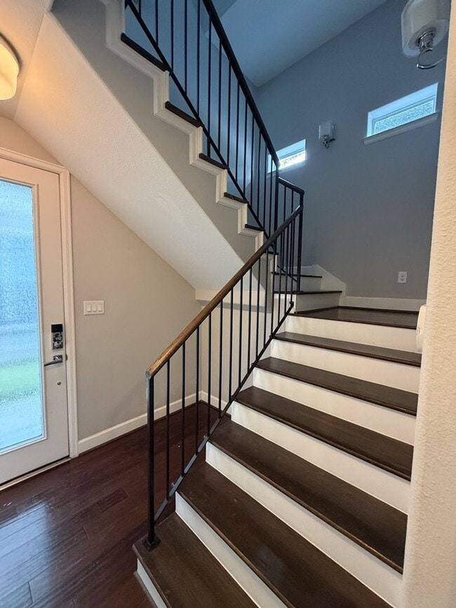 Building Photo - 2906 Baer St