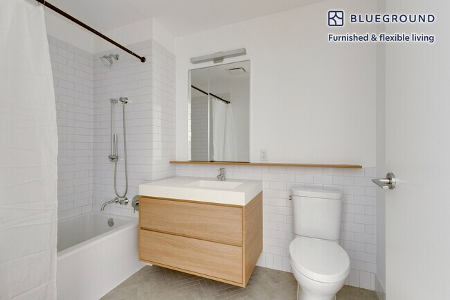 Building Photo - 244 W 29th St