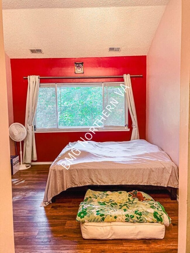 Building Photo - 11013 Villaridge Ct