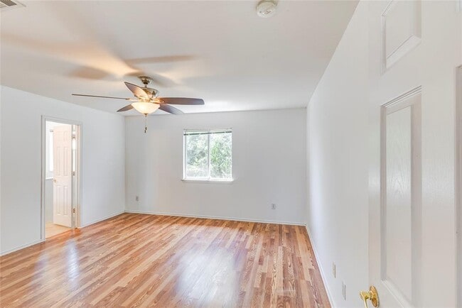 Building Photo - 1609 Anise Dr