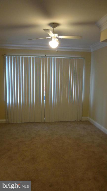 Building Photo - 430 Girard St