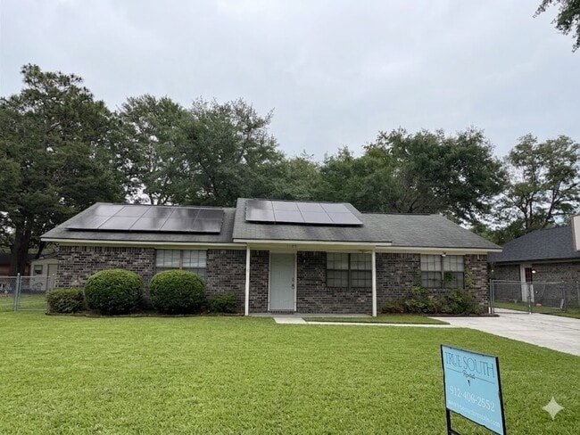 Building Photo - 1105 Stealth St