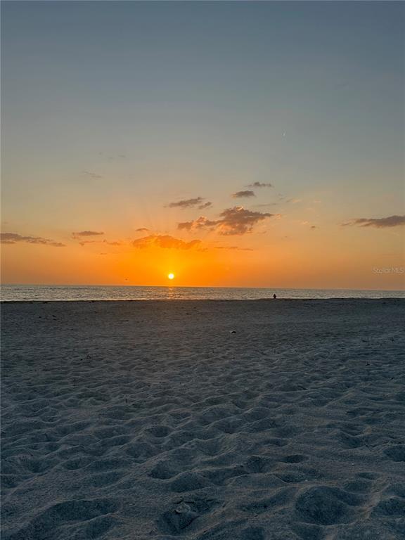 Building Photo - 2823 Gulf of Mexico Dr