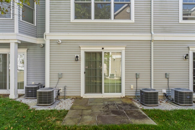 Building Photo - 403 Copper Square Dr