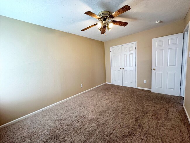 Building Photo - 9922 Sand Lodge Ln