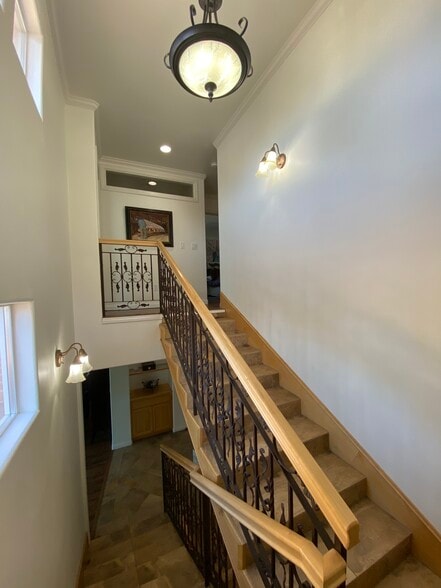 Building Photo - 3840 Kettner Blvd
